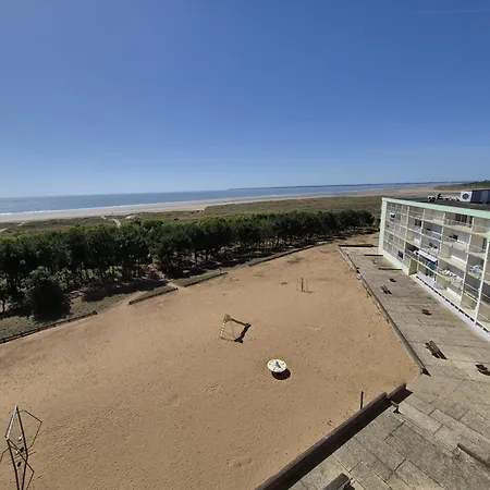 Apartmán T2 Renove Avec Balcon Et Parking, Acces Direct - Brevin - Fr-1-364-115
