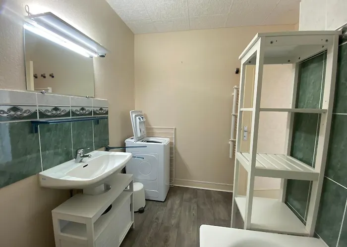 T2 Renove Avec Balcon Et Parking, Acces Direct - Brevin - Fr-1-364-115 * Saint-Brevin-les-Pins